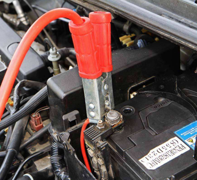 How to check after the electric car is heavily immersed?