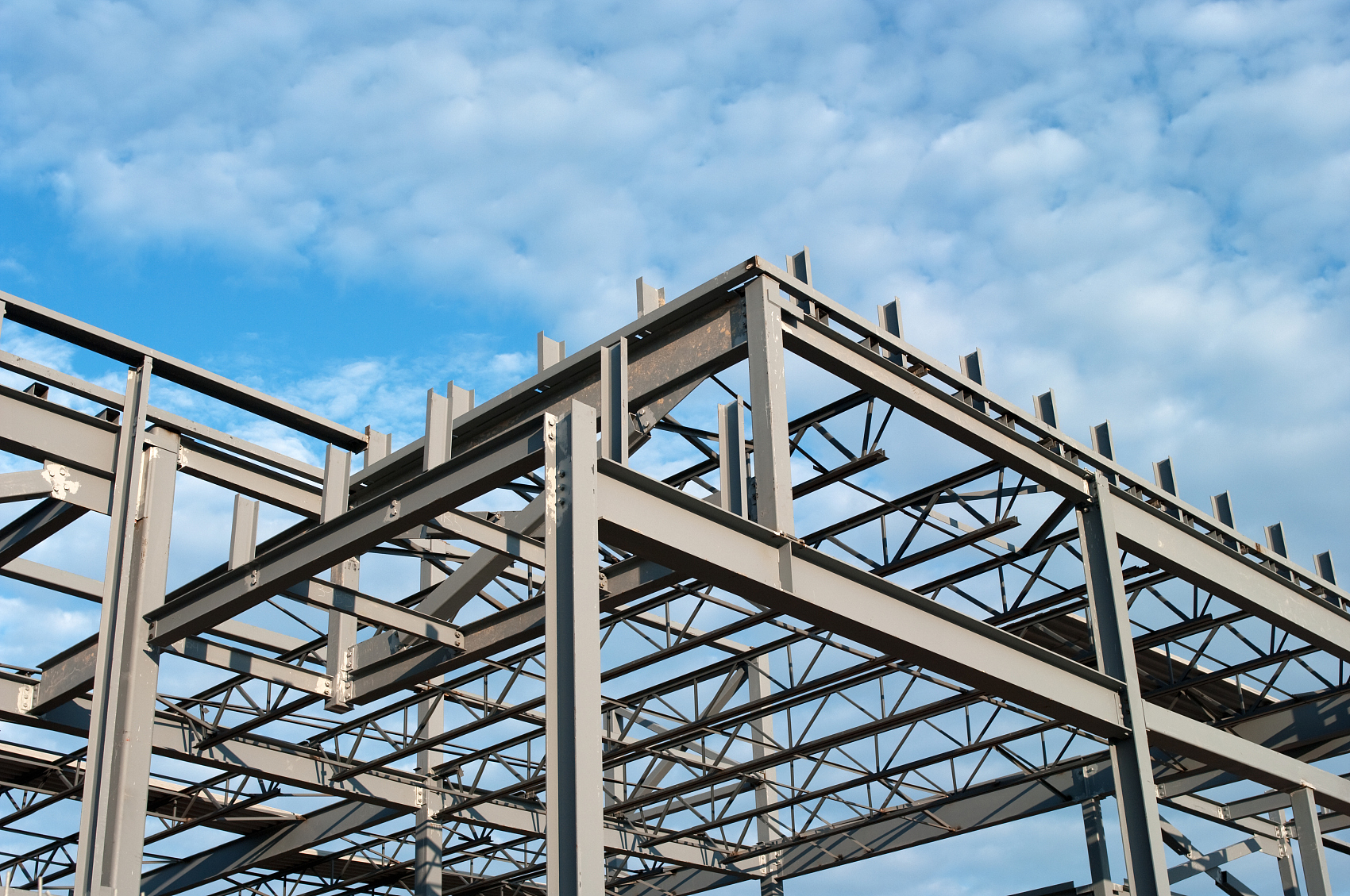 From January to June, the profit of the building materials industry above designated size increased by 23.7% year-on-year